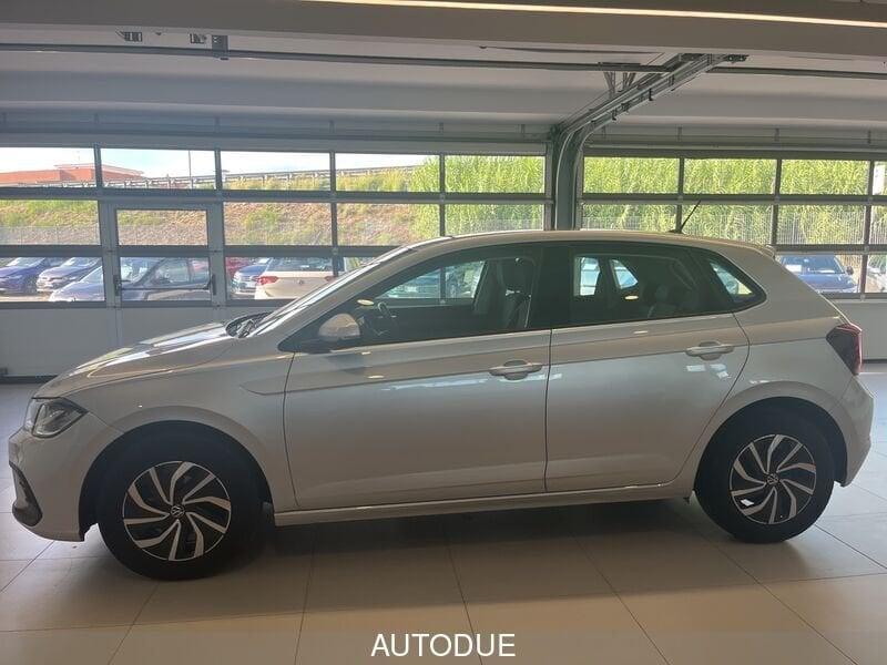 Volkswagen Polo VI 2022 1.0 tsi Life 95cv dsg