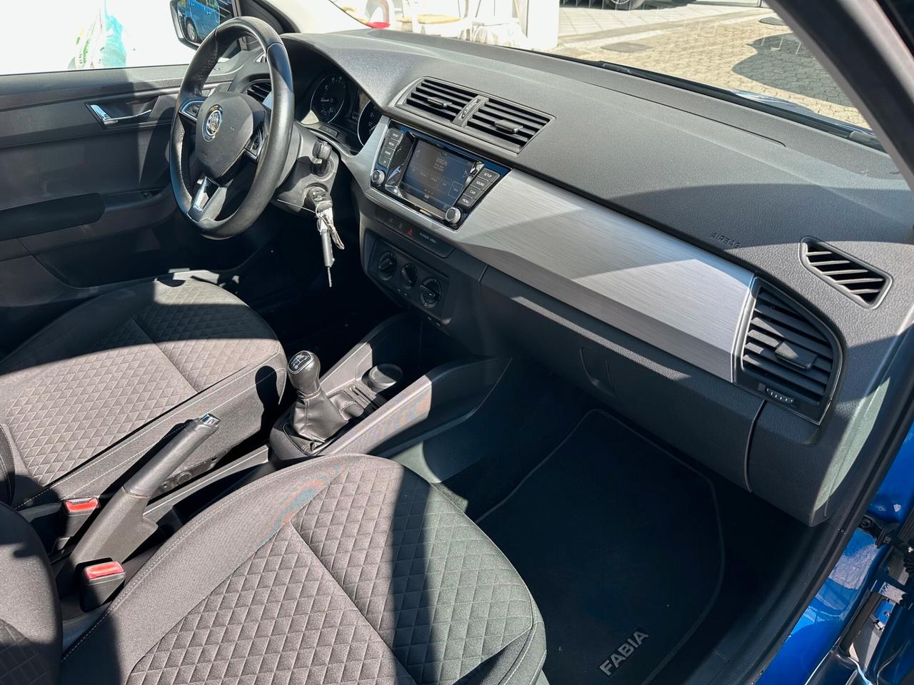 Skoda Fabia 1.0 MPI 60 CV Design Edition