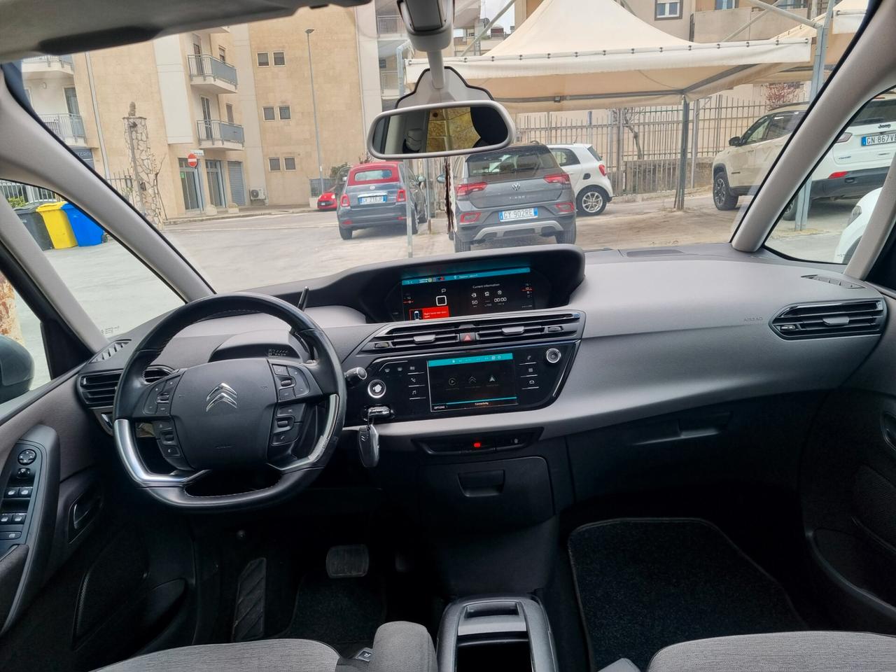 Citroen C4 BlueHDi 130 S&S EAT8 Feel