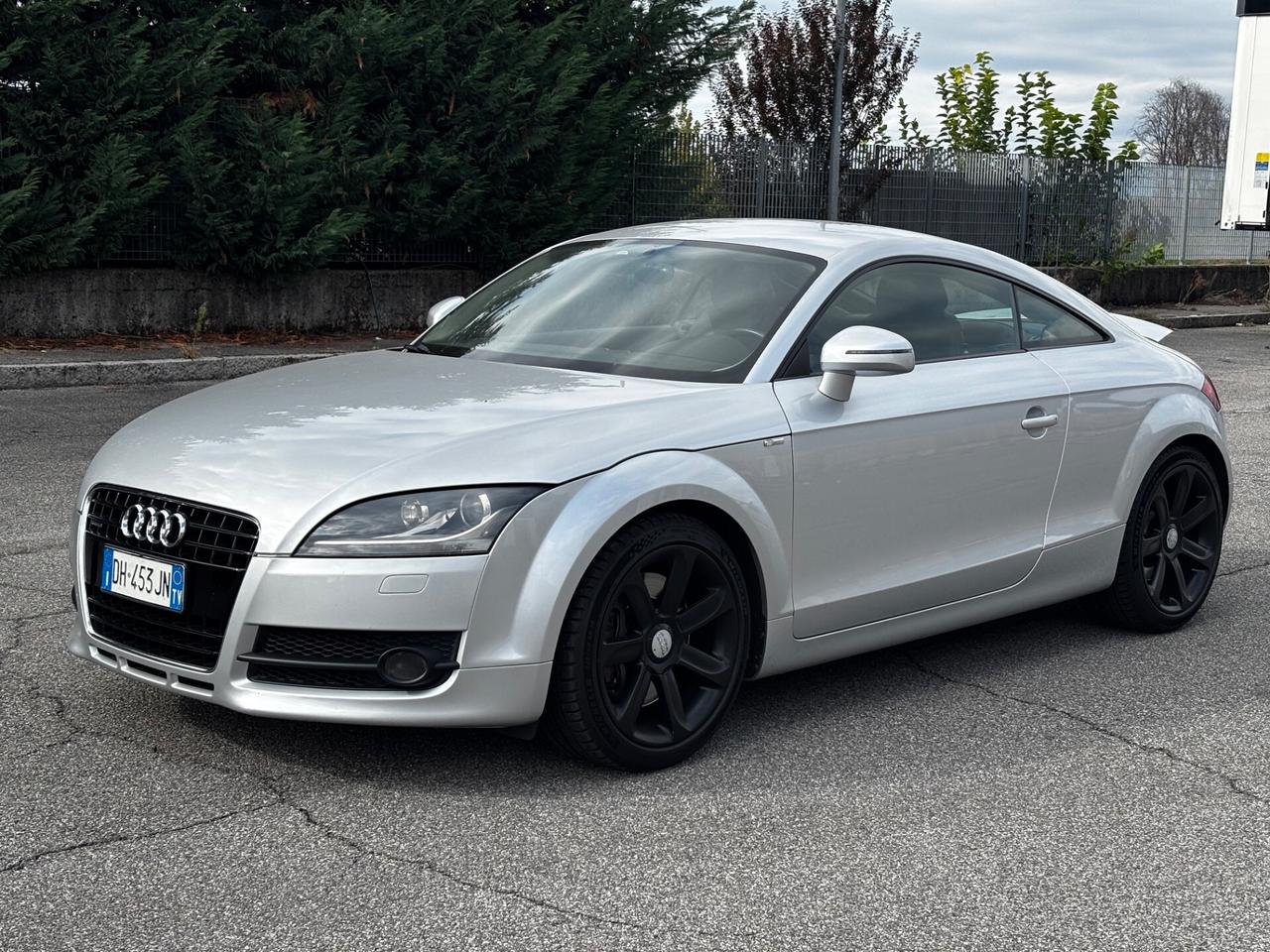 Audi TT Coupé 3.2 V6 quattro, CAMBIO MANUALE
