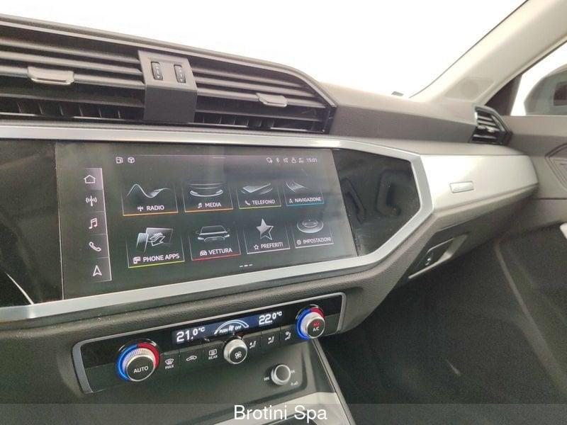 Audi Q3 Q3 35 TDI S tronic Business Advanced