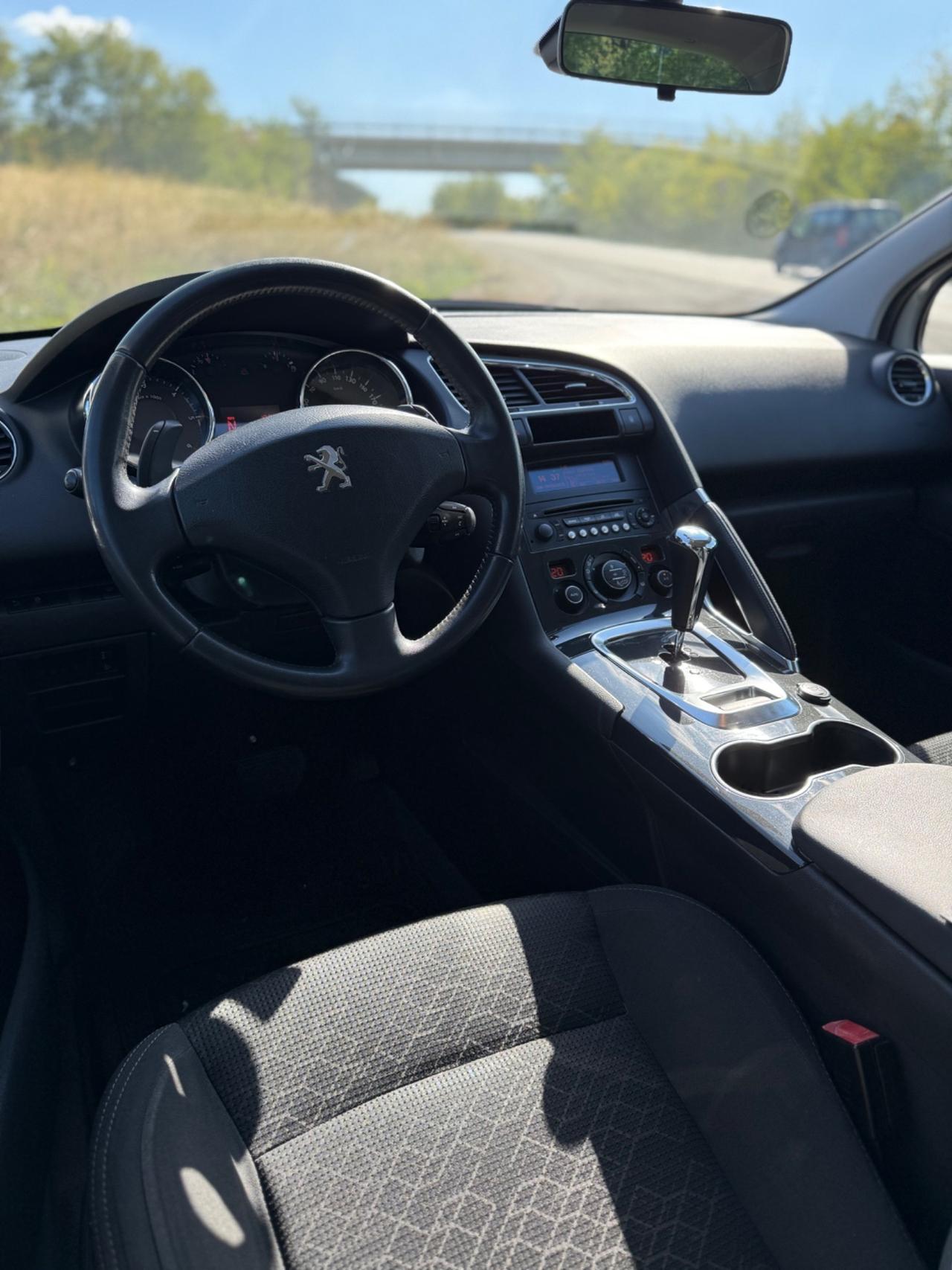 Peugeot 3008 BlueHDi 120 EAT6 S&S Allure