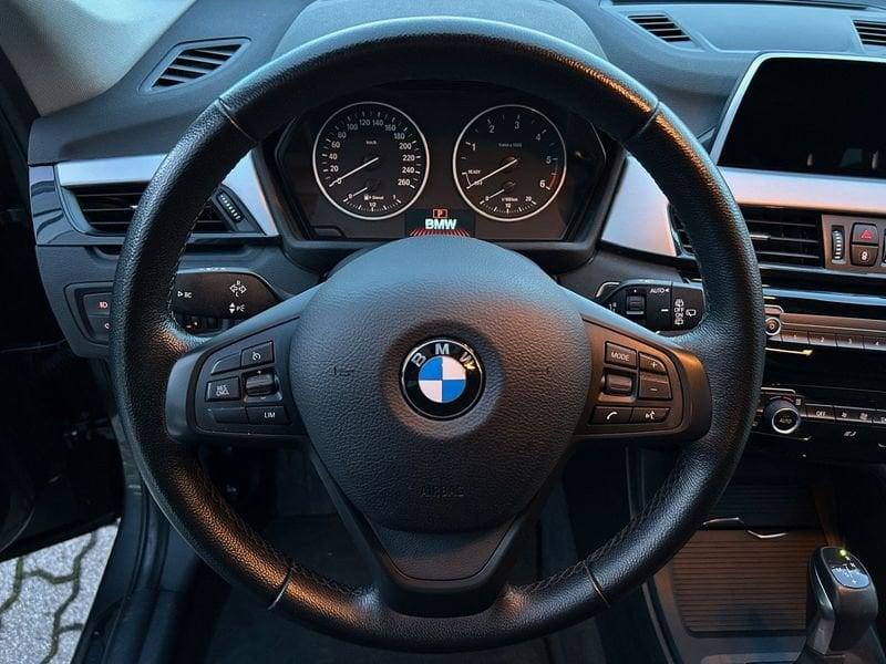 BMW X1 sDrive 18d Business GANCIO TRAINO NEOPATENTATI