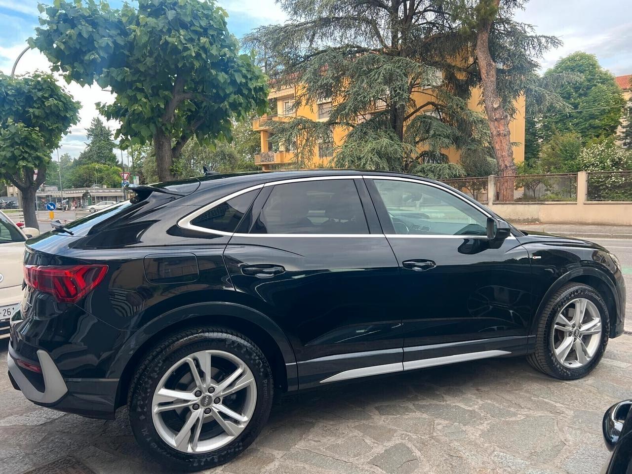 AUDI Q3 SPB 40 TDI quattro STRONIC SLINE EDITION