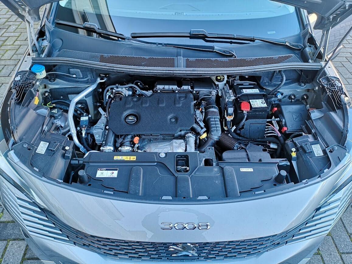Peugeot 3008 BlueHDi 130 S&S EAT8 Allure Pack AUTOMATIC