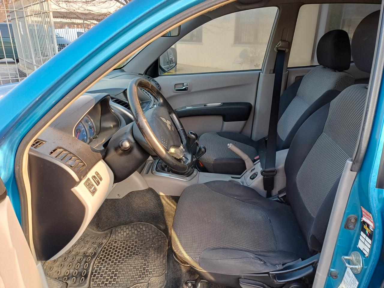 Mitsubishi L200 2.5 DI-D/136CV PERMUTE E FINANZIAMENTI