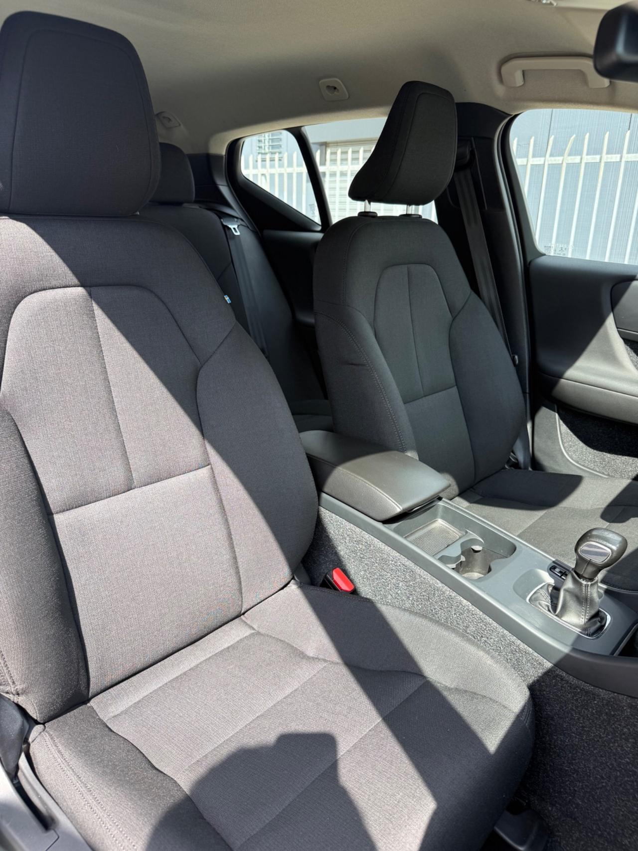 Volvo XC40 2.0 DIESEL 150cv