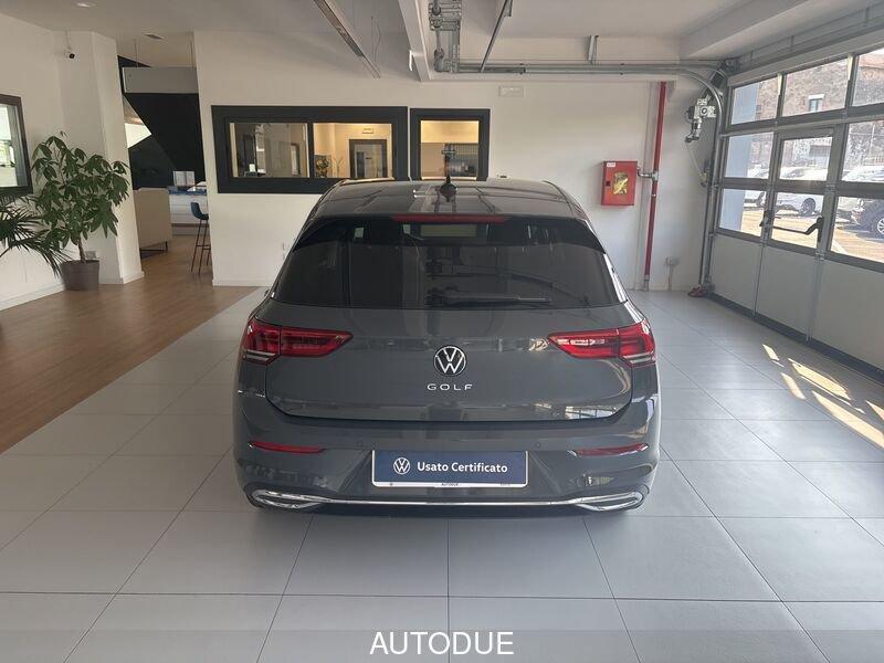 Volkswagen Golf 8 2.0 TDI STYLE 115CV DSG