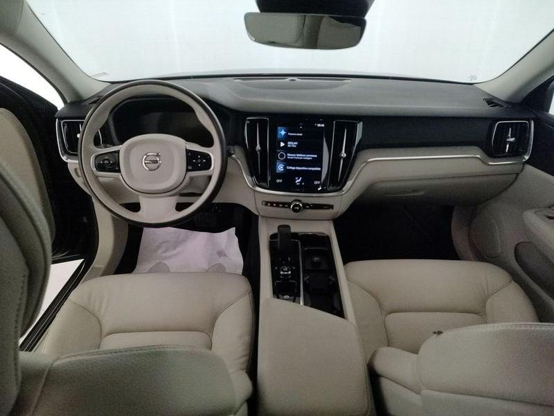 Volvo V60 Cross Country 2.0 b4 Business Pro Line awd auto