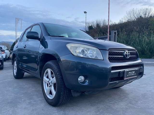 Toyota RAV 4 2.2 D 4 RUOTE MOTRICI UNICO PROPRIETARIO TAGLIANDI