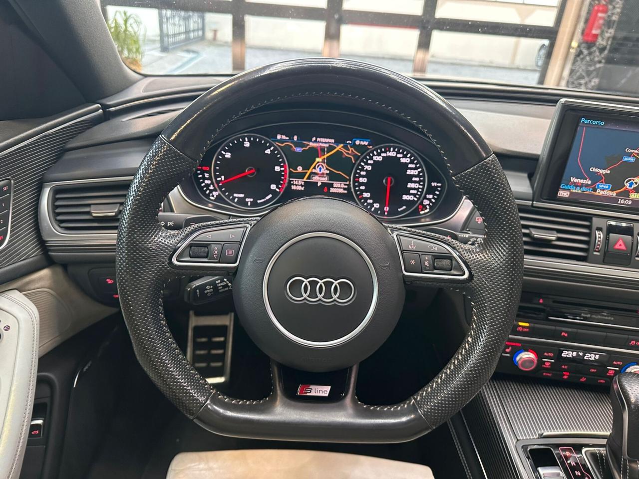 Audi A6 Avant 3.0 TDI competition quattro tiptronic Business Plus