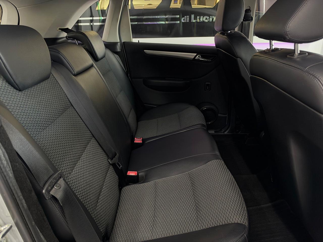 Mercedes-benz Classe B 200d Premium Automatico