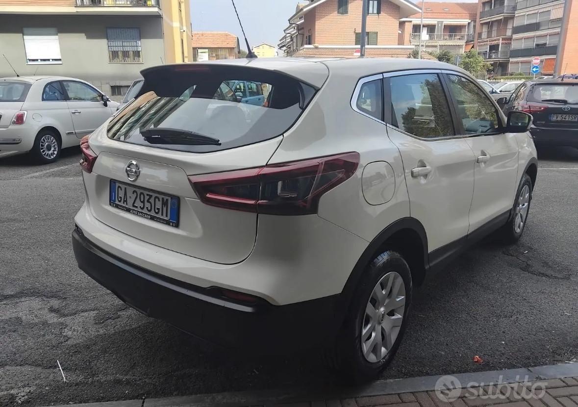 Nissan Qashqai 1.5 dCi 115 CV Visia