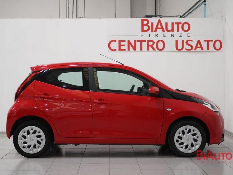 Toyota Aygo Aygo 5p 1.0 x-play 72cv