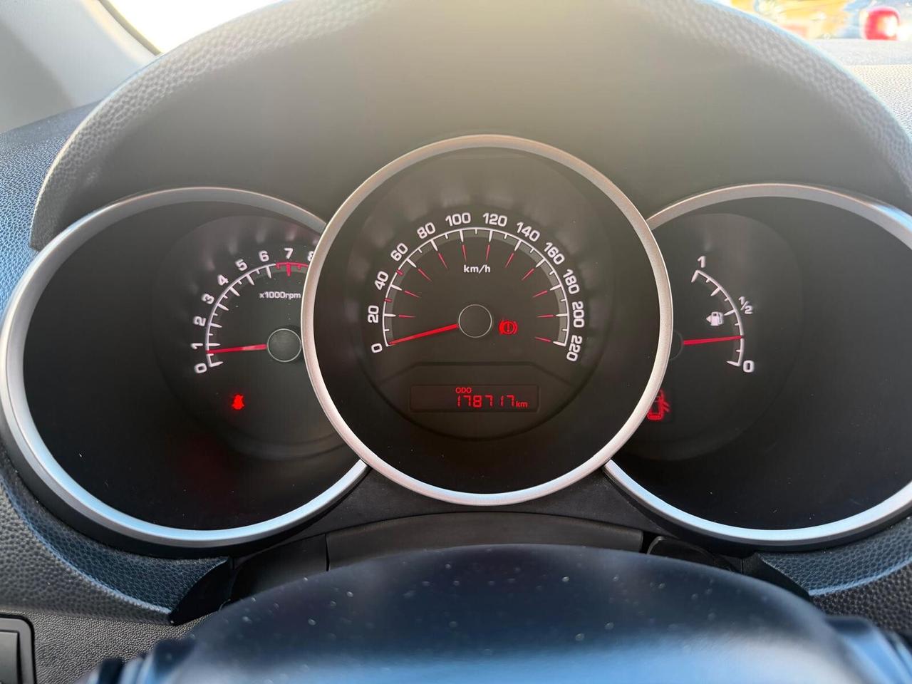 Kia Venga 1.4 EcoGPL Active