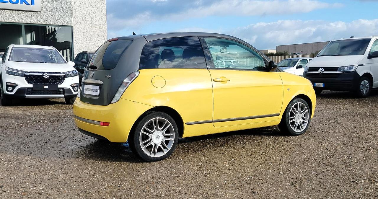 Lancia Ypsilon 3 Porte Ypsilon 1.3 mjt 16v Sport MomoDesign 105cv