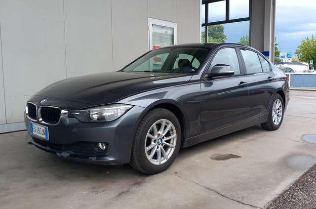 BMW 318 Serie 3 F30 2011 Berlina 318d