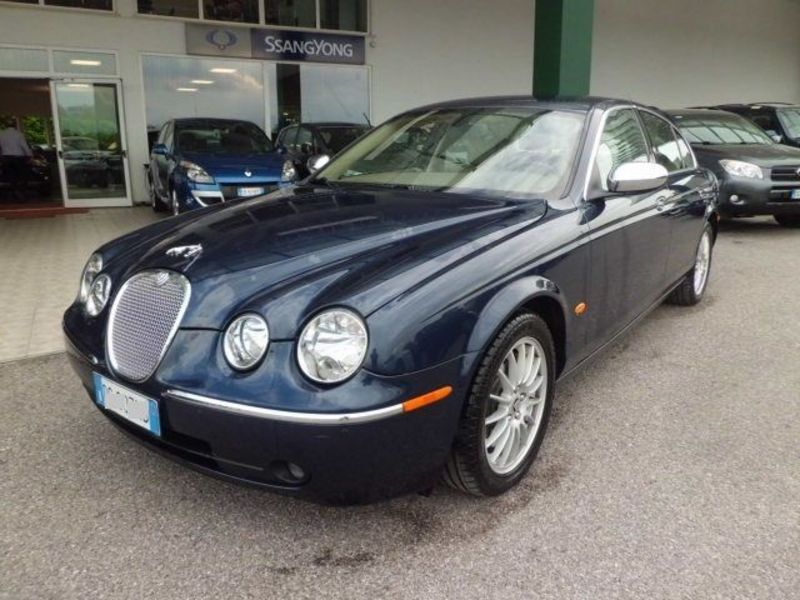 Jaguar S-Type  S-Type 2.7 diesel V6 Aut. Exec. Navi