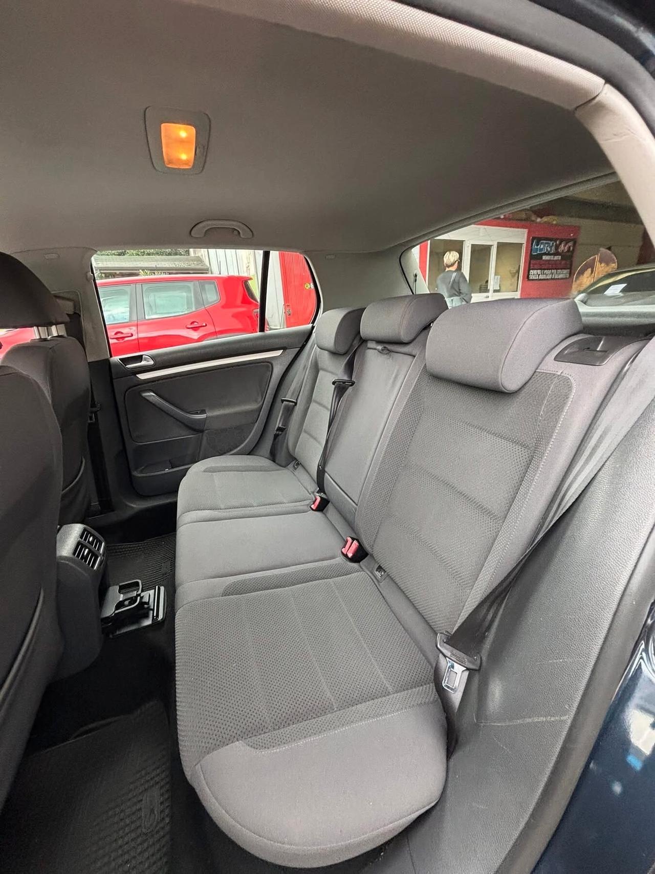 Volkswagen Golf 1.6 5p. United BiFuel NEOPATENATI