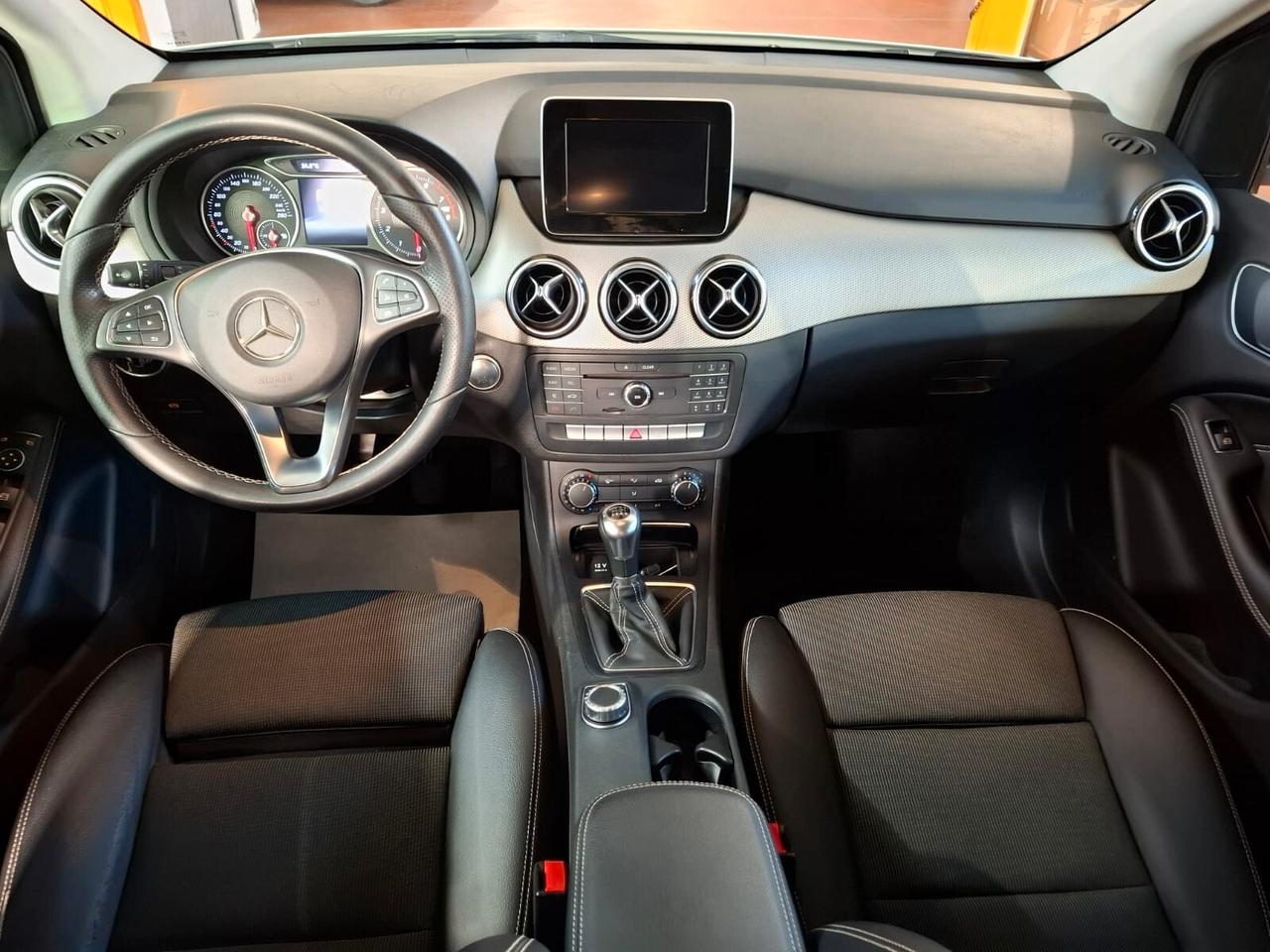 Mercedes-benz B 250 Premium