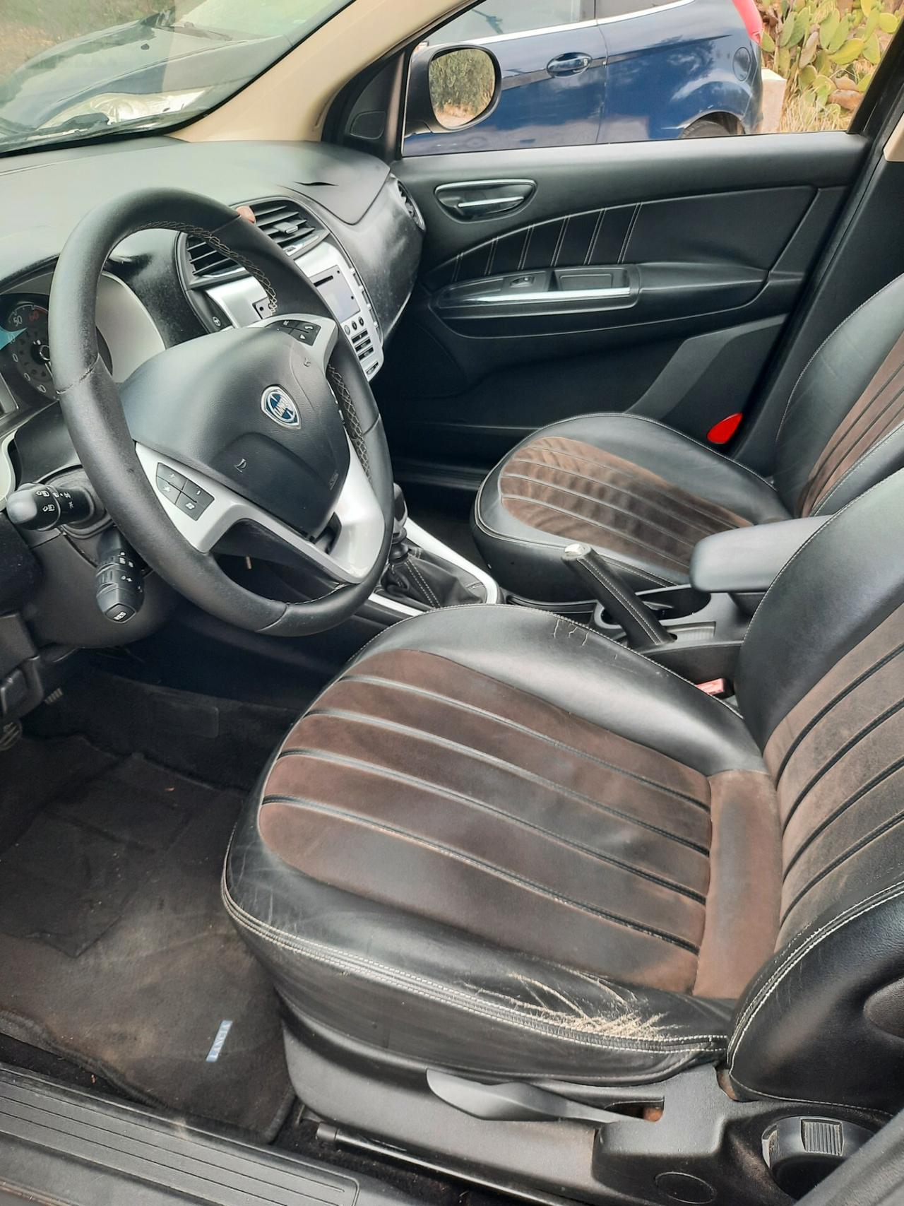 Lancia Delta 1.4 T-Jet 120 CV Oro Ecochic GPL