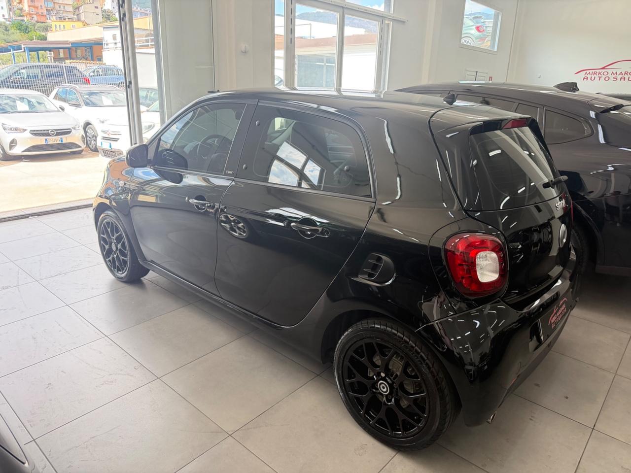 Smart FOR FOUR all.BRABUS FINANZIABILE