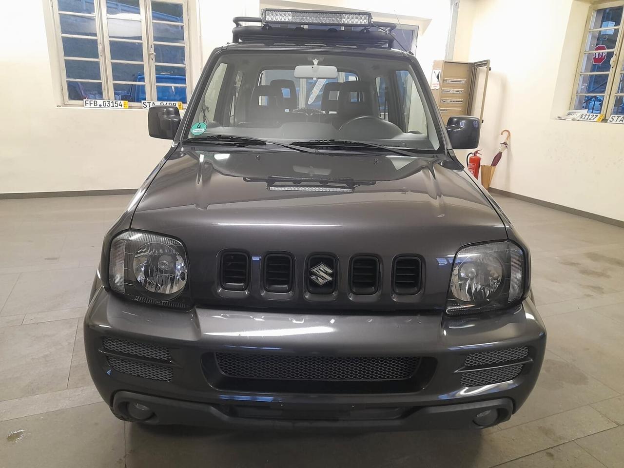 Suzuki Jimny 1.3i 16V cat 4WD
