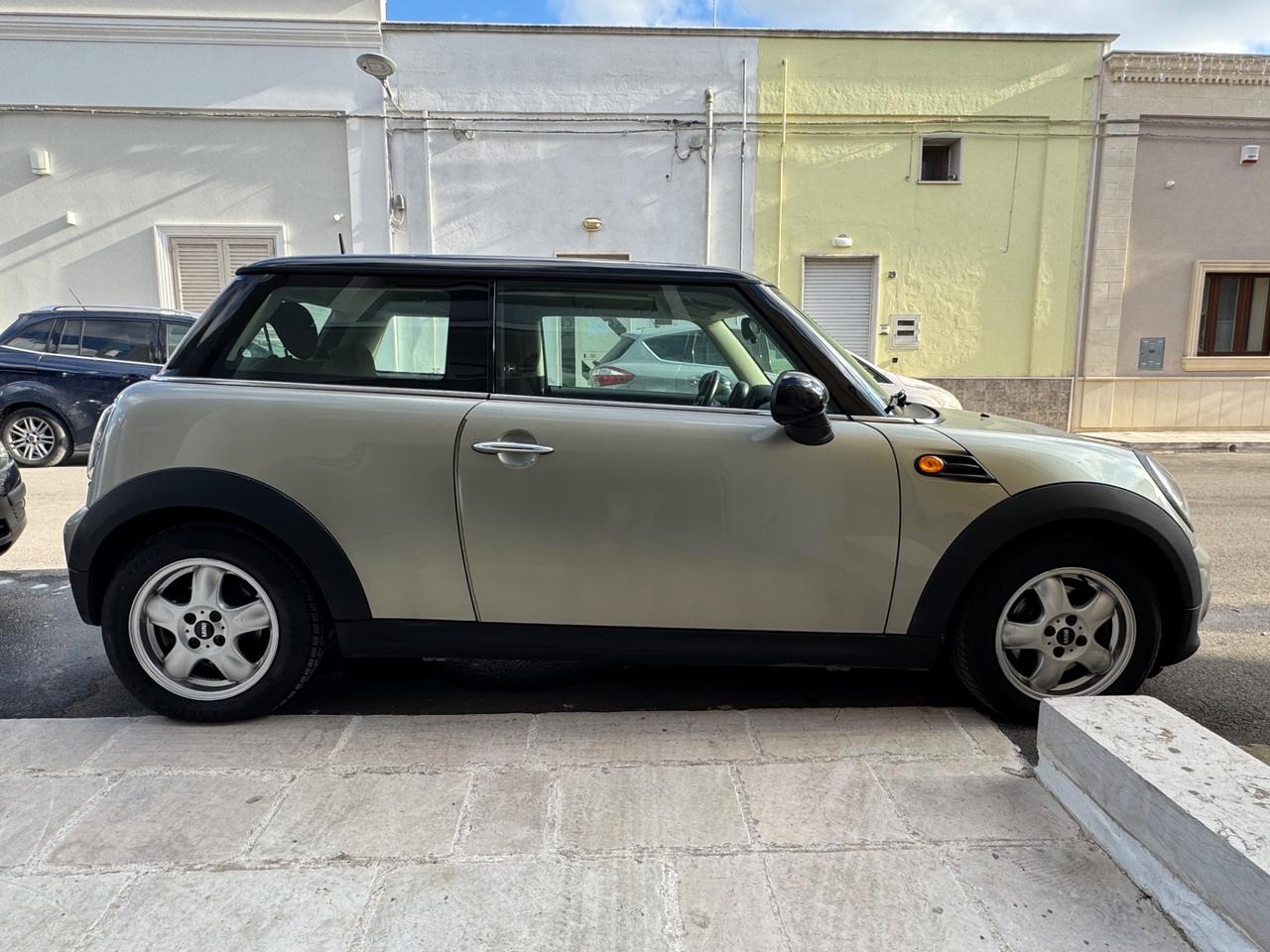 Mini Mini 1.6 16V Cooper D