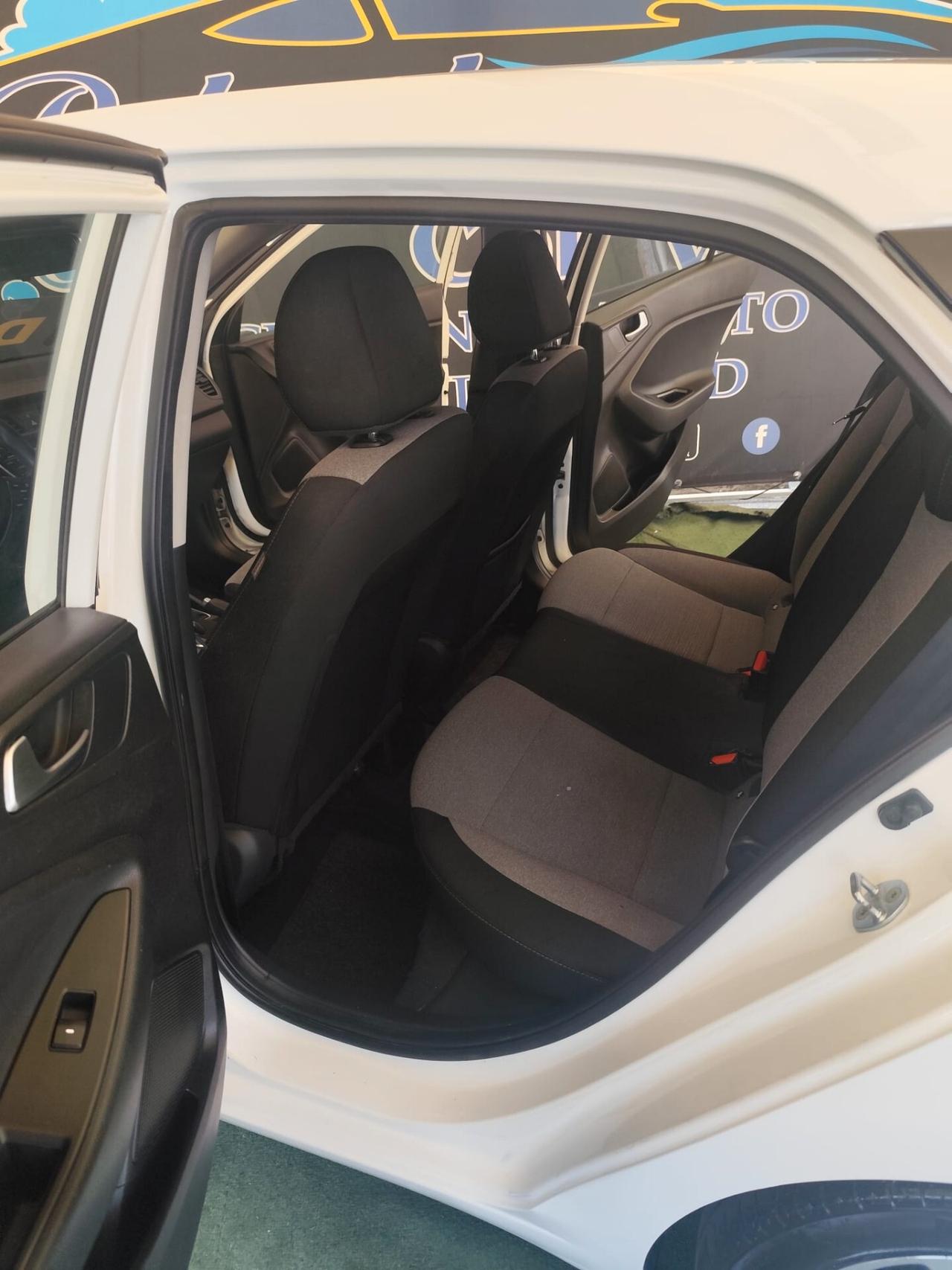 Hyundai i20 1.1 CRDi 12V 5 porte STYLE