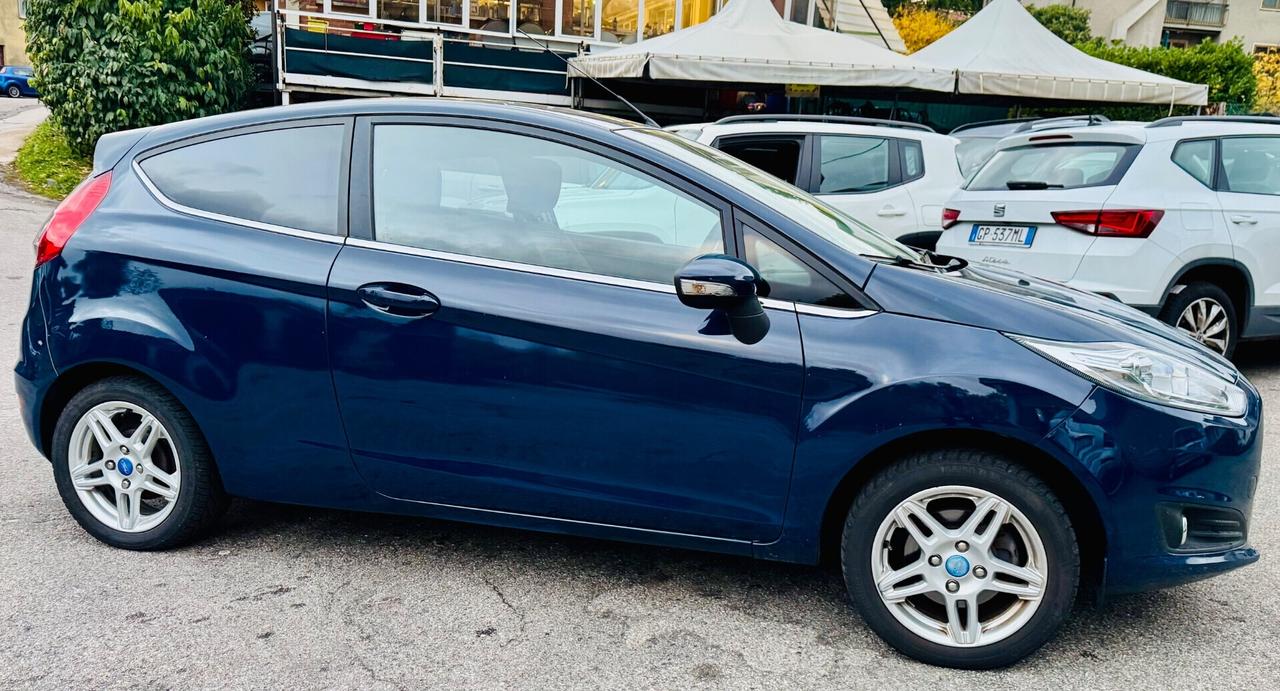 Ford Fiesta 1.5 TDCi 75CV 3 porte Ok Neopatentati