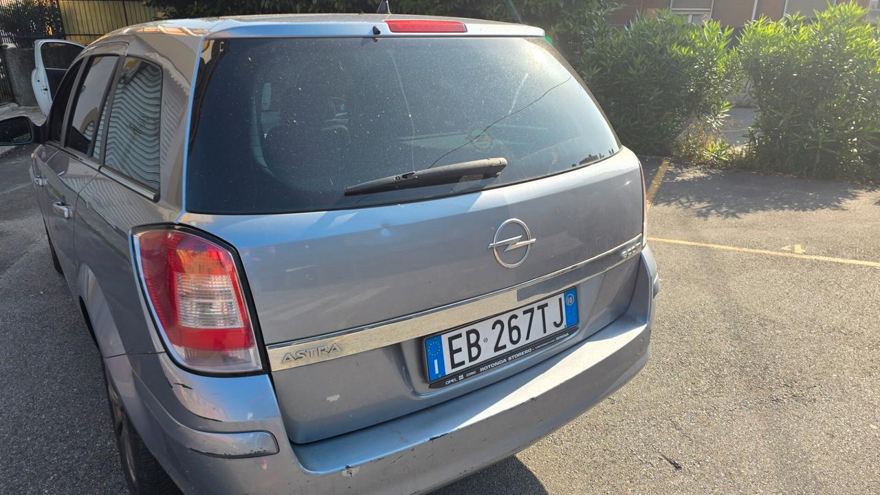 Opel Astra 1.7 CDTI 110CV ecoFLEX Station Wagon Edition