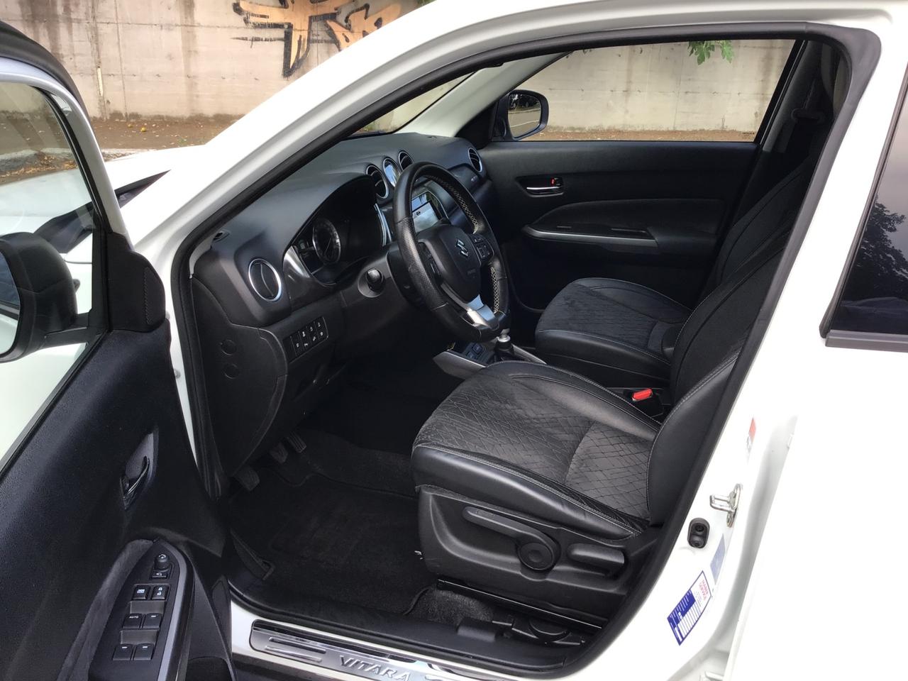 Suzuki Vitara 1.4 Hybrid 4WD AllGrip Top