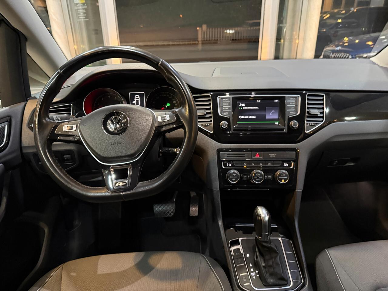 Volkswagen Golf Sportsvan 1.4 tsi R-LINE 125cv AUTO !