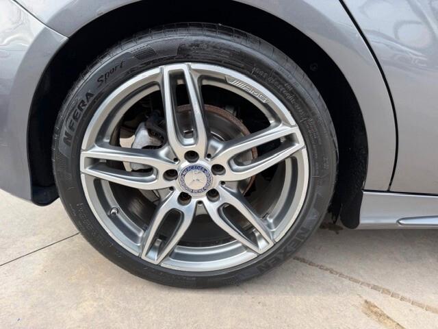 Mercedes-benz A 180 d AMG Automatic Premium