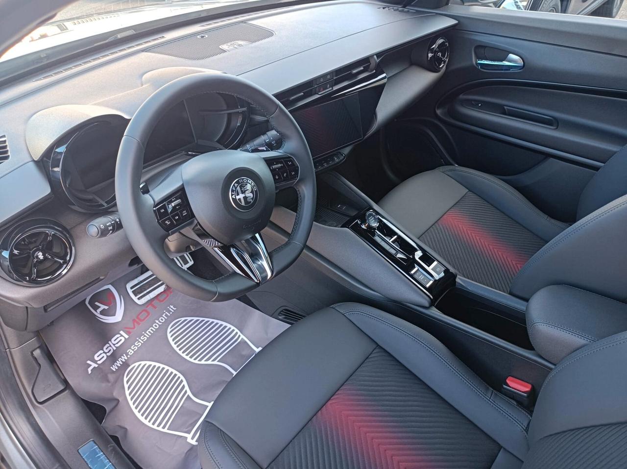 Alfa Romeo Junior 1.2 136 CV Hybrid eDCT6 Speciale