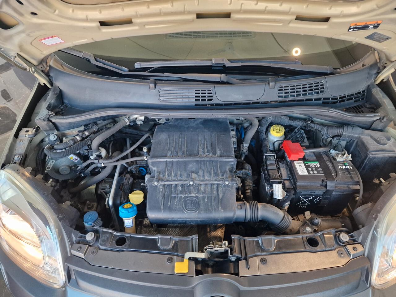 Fiat Panda 1.2 BENZINA-GPL