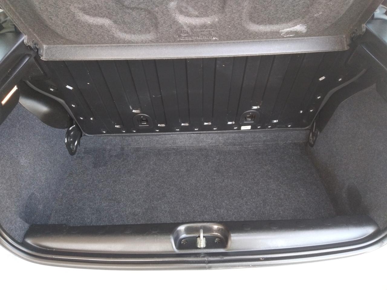 Fiat Panda 1.0 70cv FireFly S&S Hybrid x neopatentati
