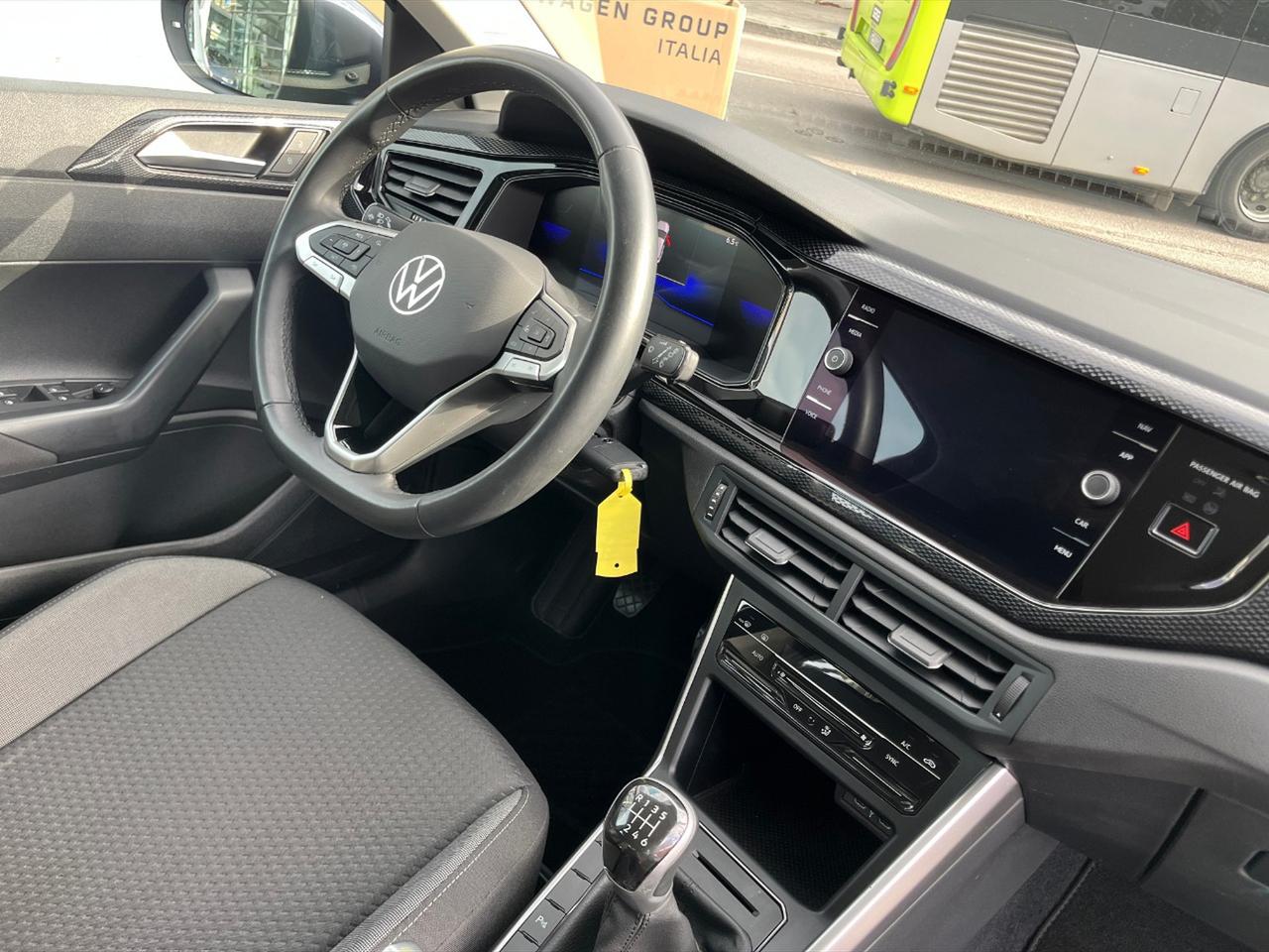 Volkswagen Taigo 1.0 tsi life 110cv