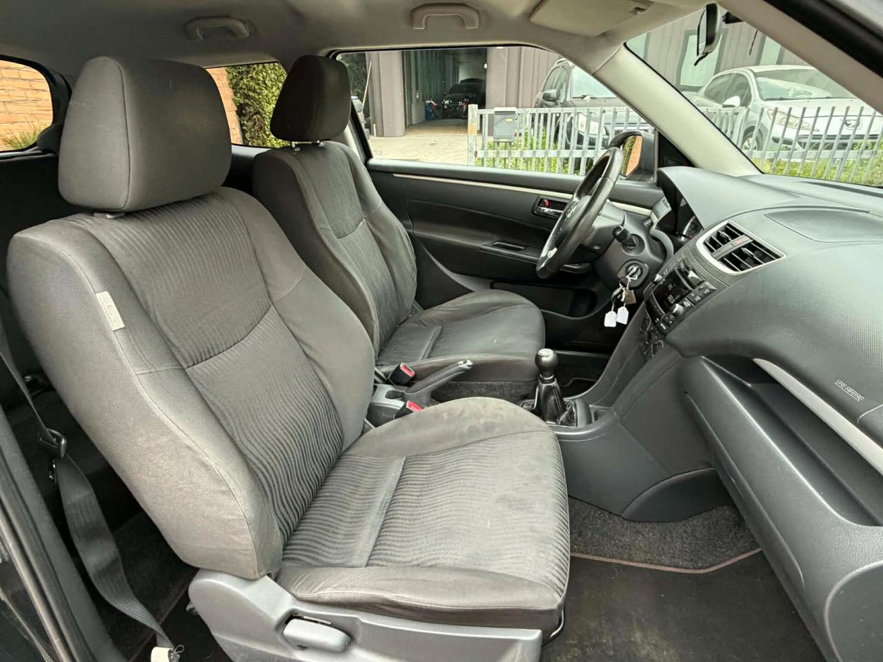 Suzuki Swift 1.3D-139.000km-U.Prop-Tag.Cert-2012