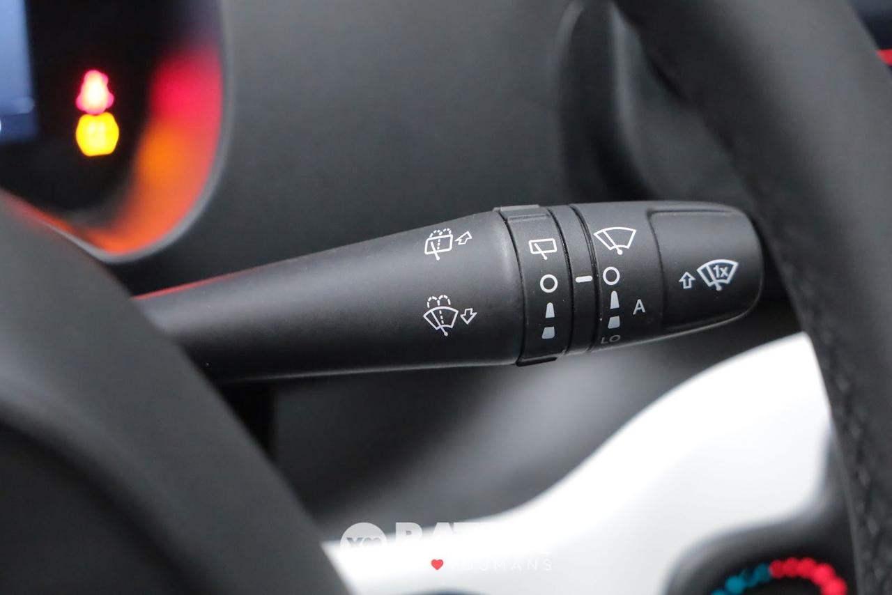 Fiat Panda Pandina 1.0 Firefly Hybrid 70CV Cross