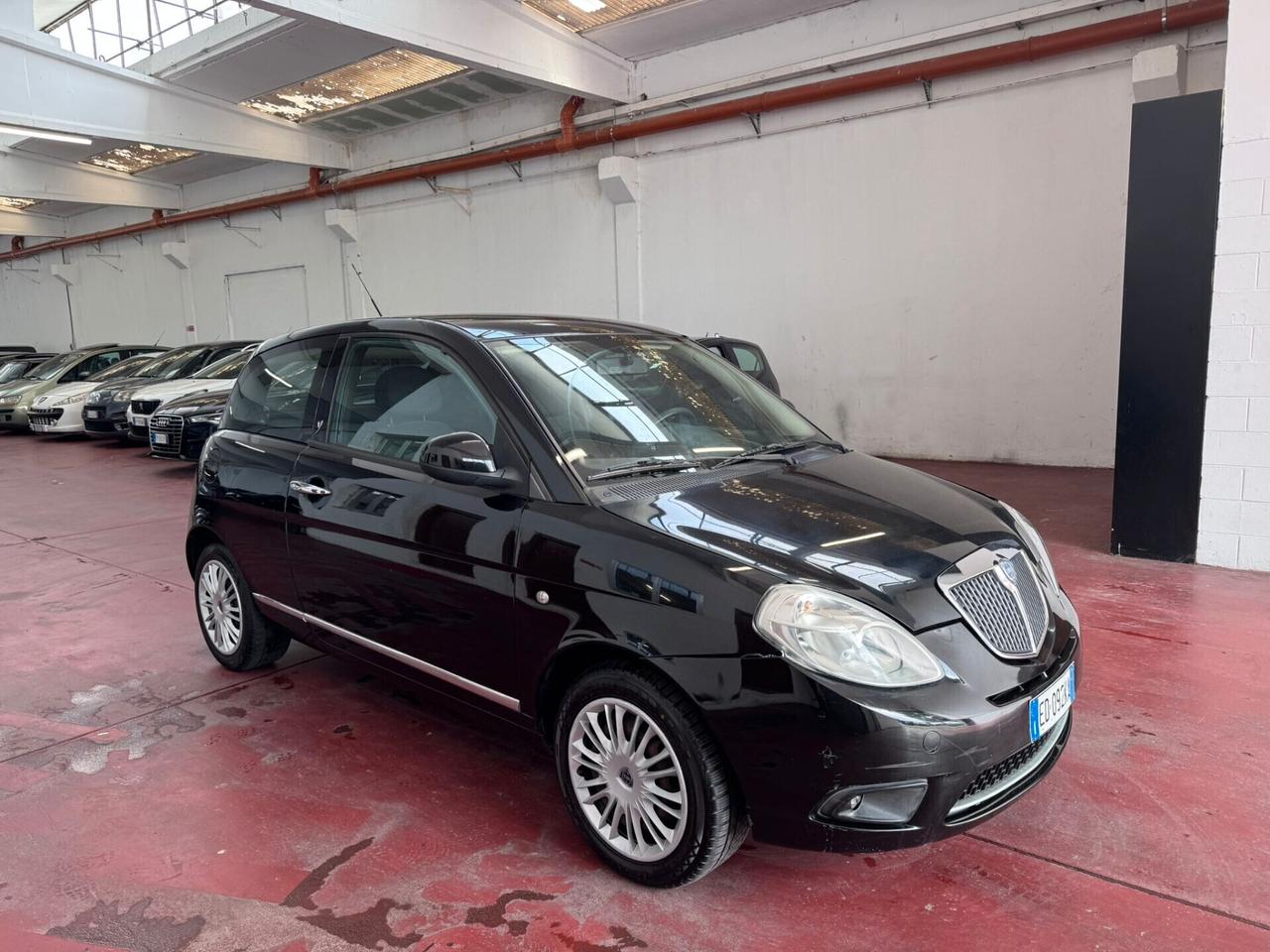 Lancia Ypsilon 1.2 Elle neopatentati