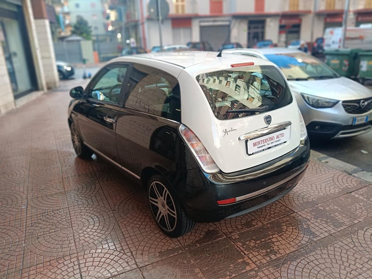 Lancia Ypsilon 1.2 Elle-Bicolor-BELLISSIMA-Euro4790-