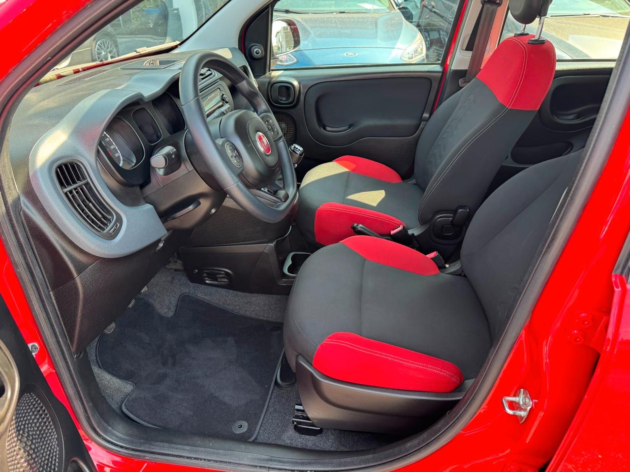 Fiat Panda 1.2 Lounge 69CV 49000 KM OK NEOPATENTATI - UNICOPROPRIETARIO