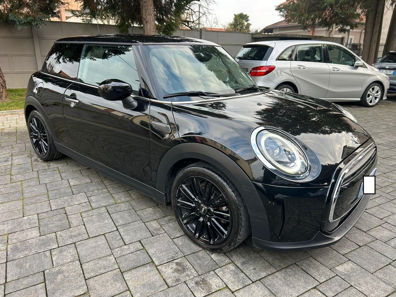 Mini F56 3p 1.5 BENZINA Yours auto LED CERCHI 17"