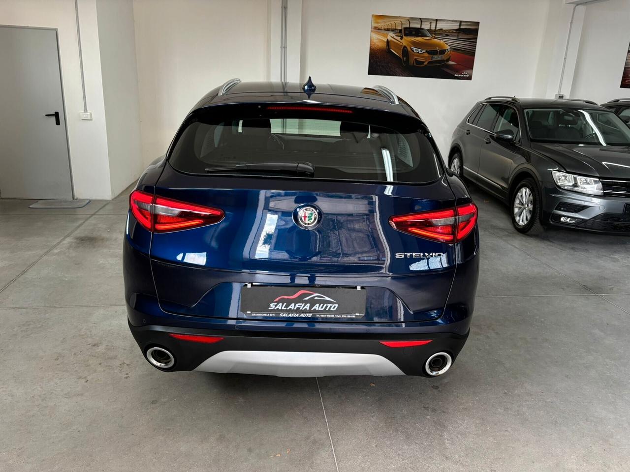 Alfa Romeo Stelvio 2.2 Turbodiesel 160 CV AT8 RWD Business