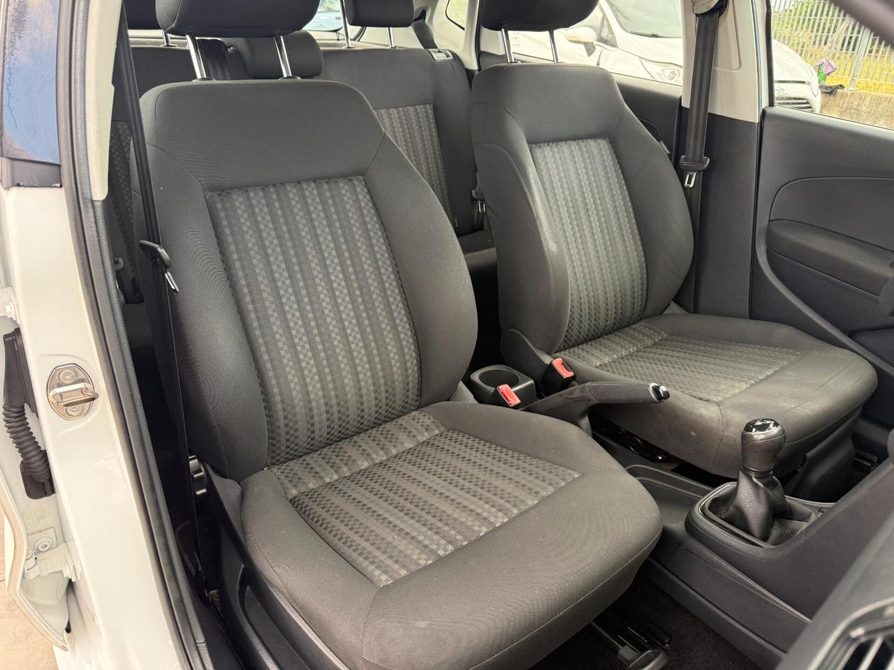 VOLKSWAGEN POLO ANNO 2015 1.0 BENZINA 60 CV
