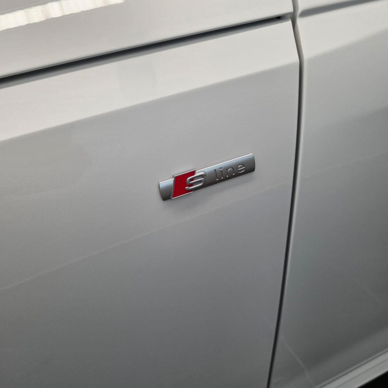 Audi A4 Avant 35 TDI/163 CV S tronic line edition