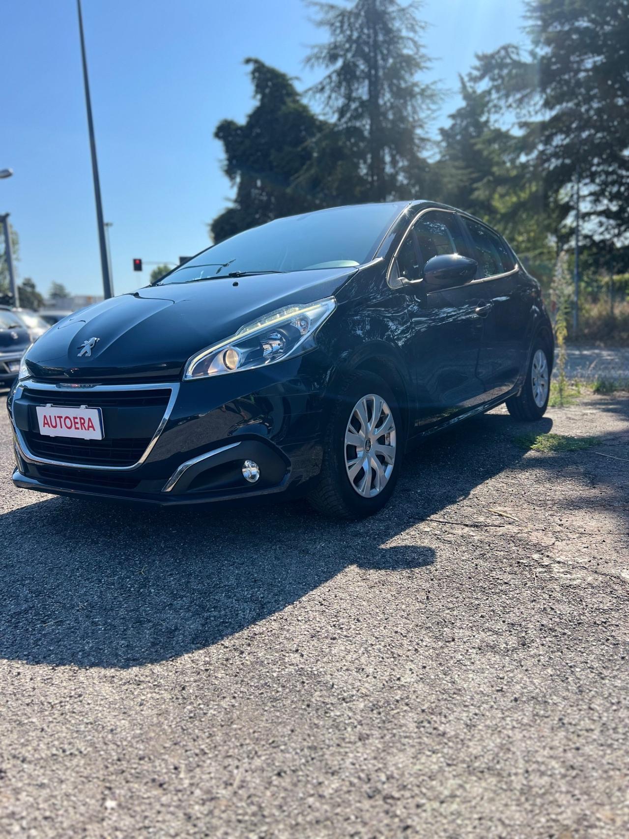 Peugeot 208 BlueHDi 75 5 porte Allure
