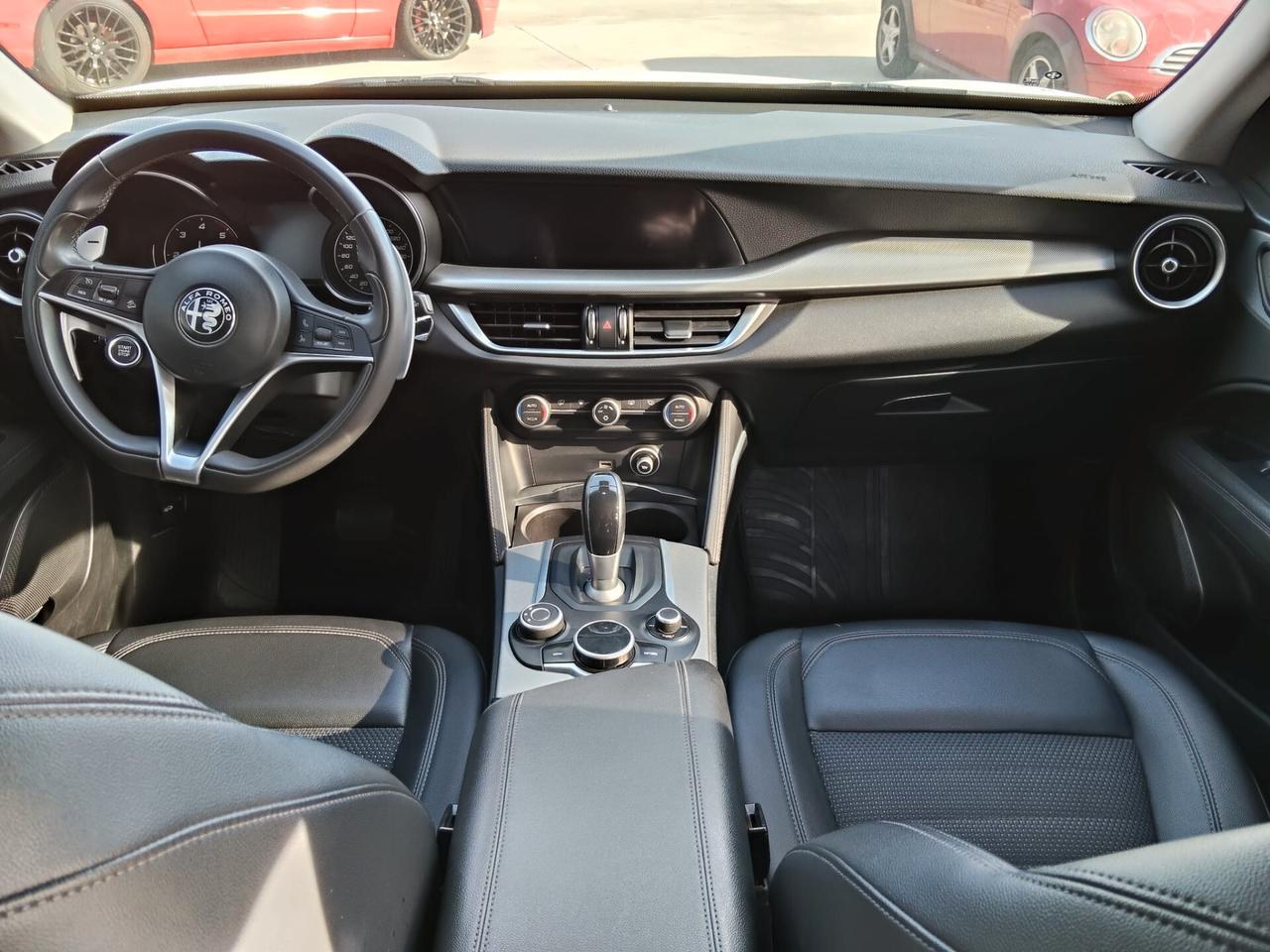 Alfa Romeo Stelvio 2.2 Turbodiesel 210 CV AT8 Q4 Super