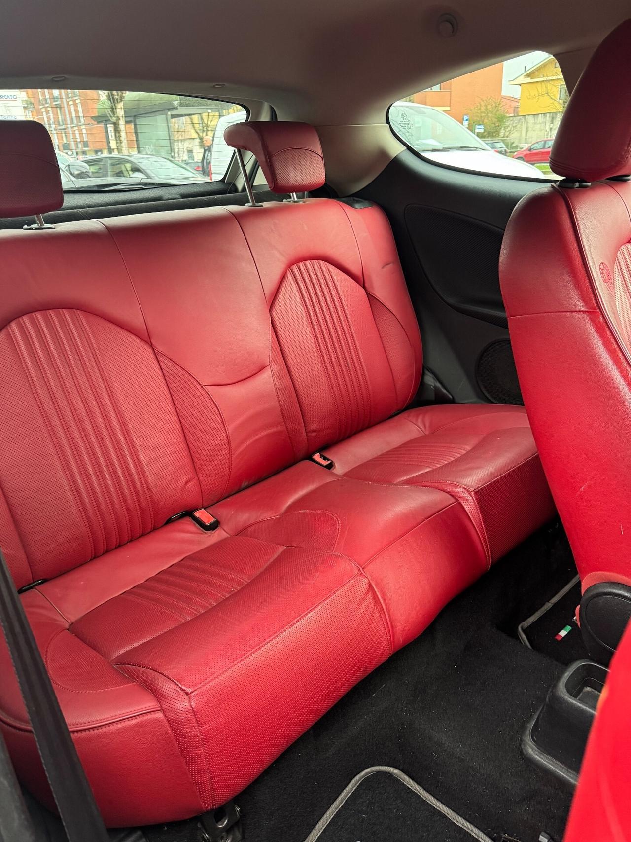 Alfa Romeo MiTo 1.4 155 cv GPL Distinctive Sport